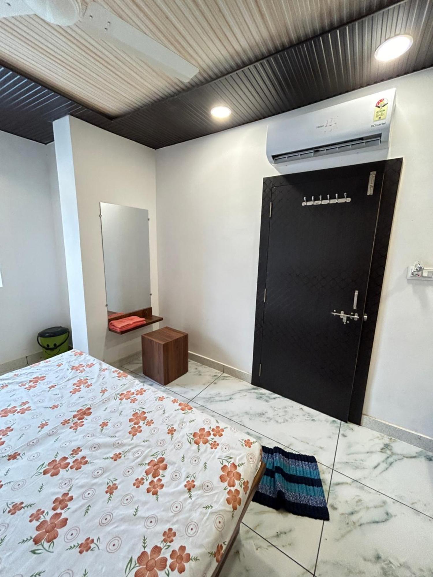 Hotel Shree Sidhi Vinayak Ujjain Exterior foto